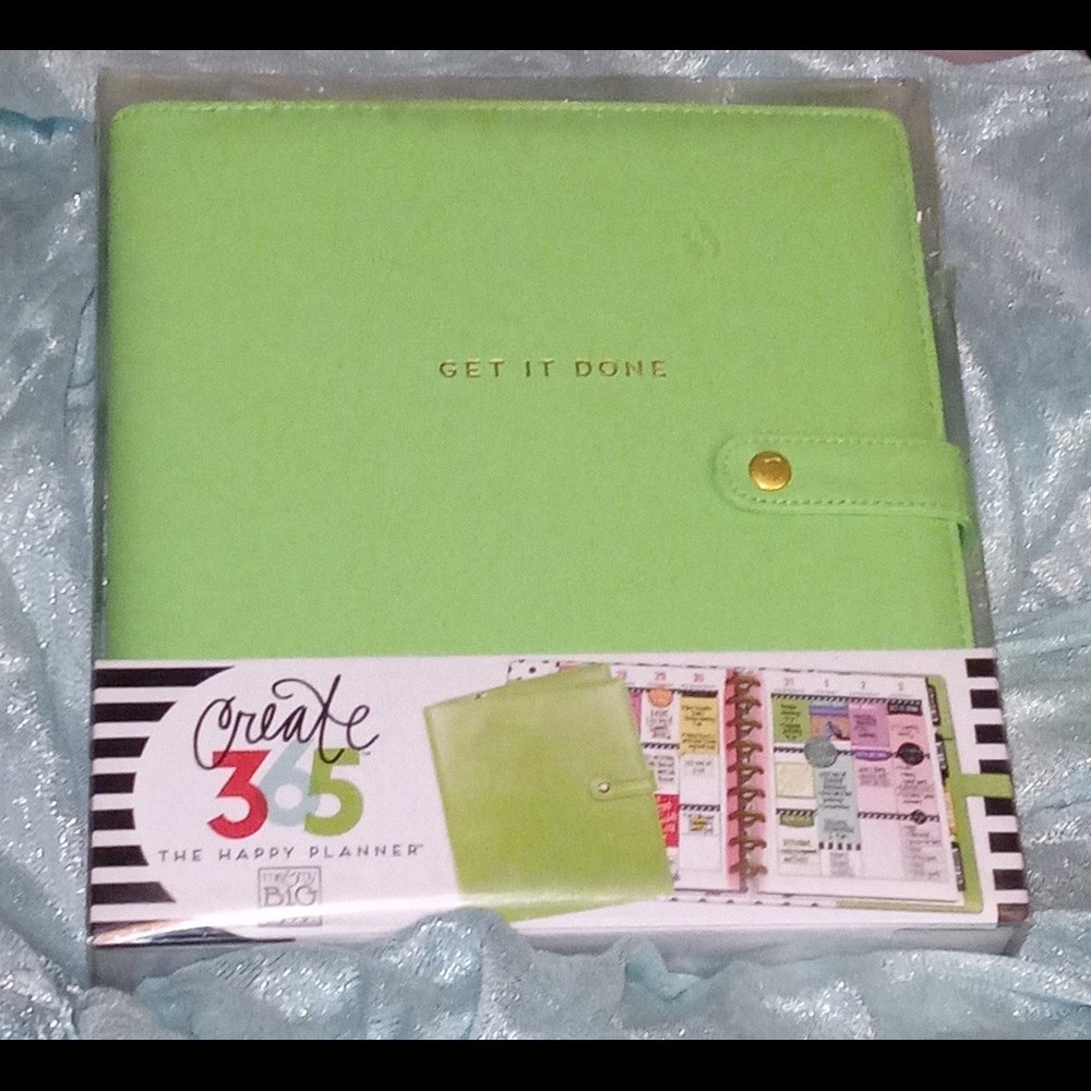 Me & My Big Ideas 9 Hole Planner Cover in Lime